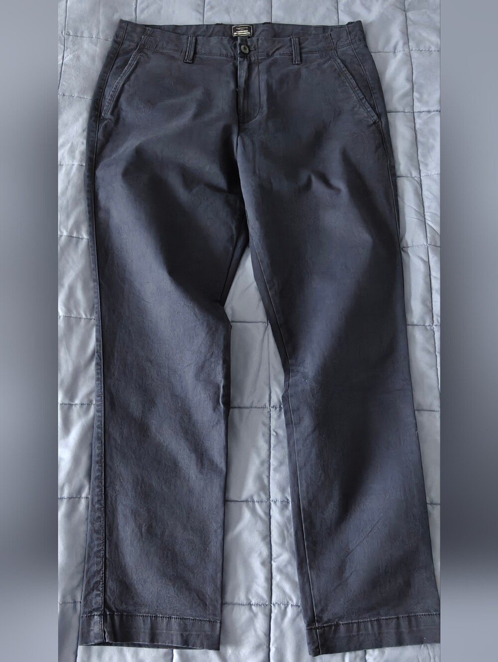 GAP Men's Navy Dark Chino Pants Men Size 34 by  30